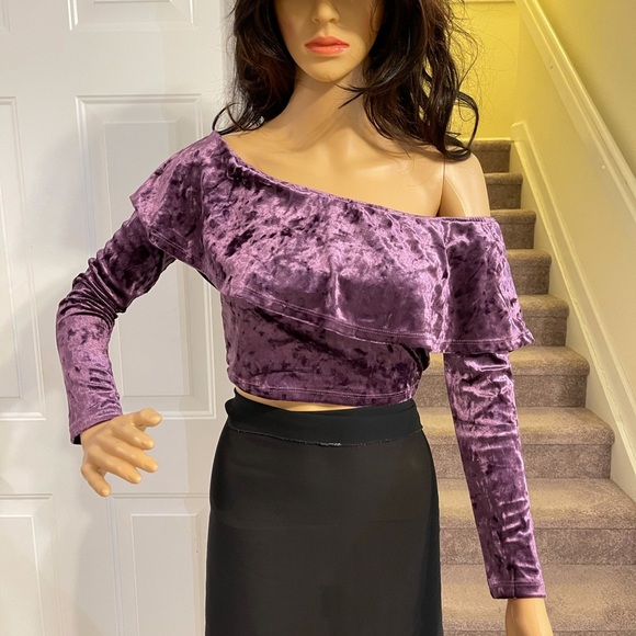 Charlotte Russe Crop Top - Picture 5 of 10